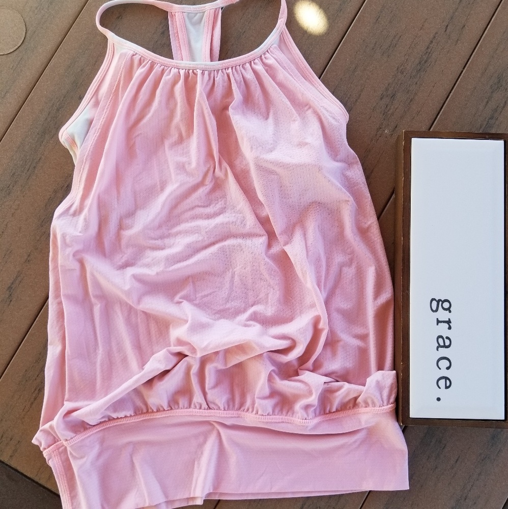 Lululemon workout tank